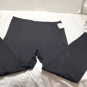 Empetur high waisted shaping legging. NWT